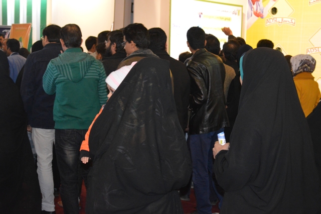 محمد حسین تقوایی زحمتکش: گزارش اختصاصی دهمین نمایشگاه فناوری اطلاعات استان یزد:دومین روز از کامیتکس یازدهم (2) محمد حسین تقوایی زحمتکش: گزارش اختصاصی دهمین نمایشگاه فناوری اطلاعات استان یزد:دومین روز از کامیتکس یازدهم (2)