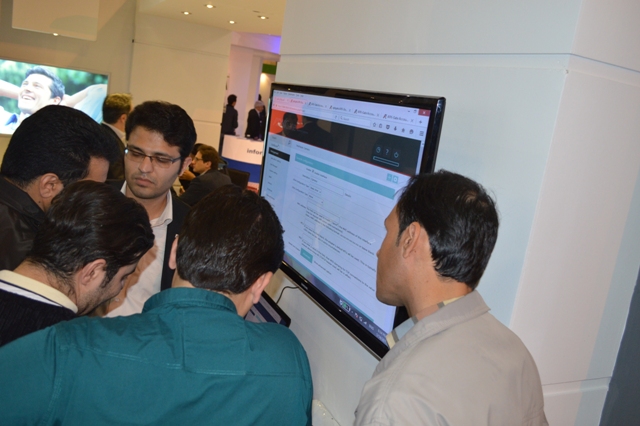 علیرضا پویافر: گزارش اختصاصی دهمین نمایشگاه فناوری اطلاعات استان یزد:سومین روز از کامیتکس یازدهم (3) علیرضا پویافر: گزارش اختصاصی دهمین نمایشگاه فناوری اطلاعات استان یزد:سومین روز از کامیتکس یازدهم (3)