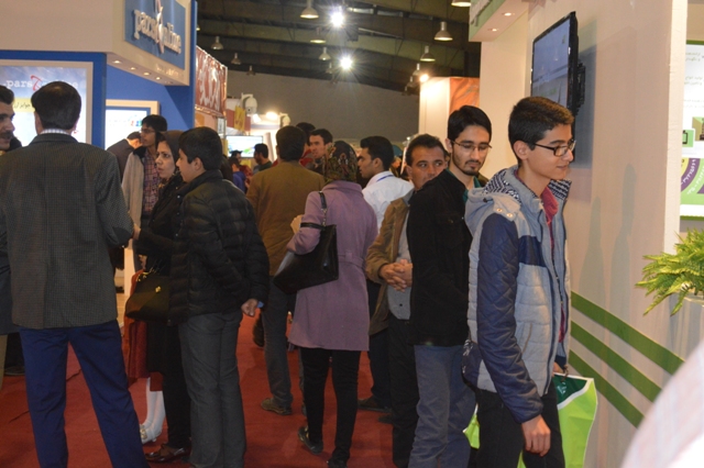 علیرضا پویافر:گزارش اختصاصی یازدهمین نمایشگاه فناوری اطلاعات استان یزد: جهارمین روز از کامیتکس یازدهم (6) علیرضا پویافر:گزارش اختصاصی یازدهمین نمایشگاه فناوری اطلاعات استان یزد: جهارمین روز از کامیتکس یازدهم (6)