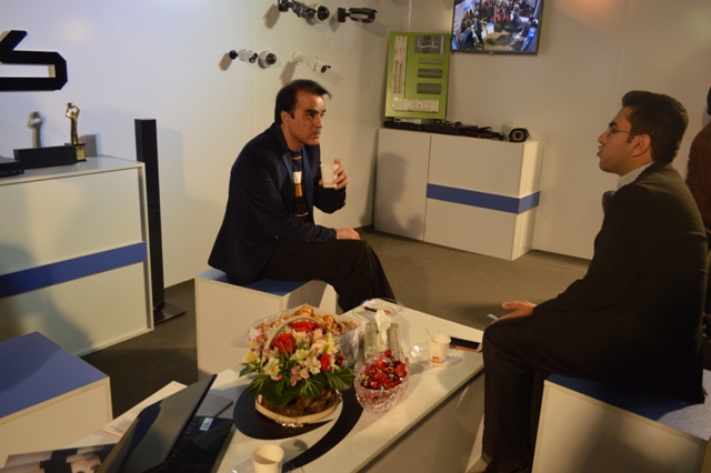 علیرضا پویافر:گزارش اختصاصی یازدهمین نمایشگاه فناوری اطلاعات استان یزد: گفتگوهای کامیتکسی(7)