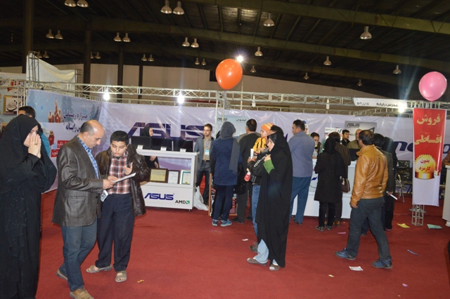 علیرضا پویافر: گزارش اختصاصی یازدهمین نمایشگاه فناوری اطلاعات استان یزد:کودکان و نوجوانان کامیتکسی(8) علیرضا پویافر: گزارش اختصاصی یازدهمین نمایشگاه فناوری اطلاعات استان یزد:کودکان و نوجوانان کامیتکسی(8)