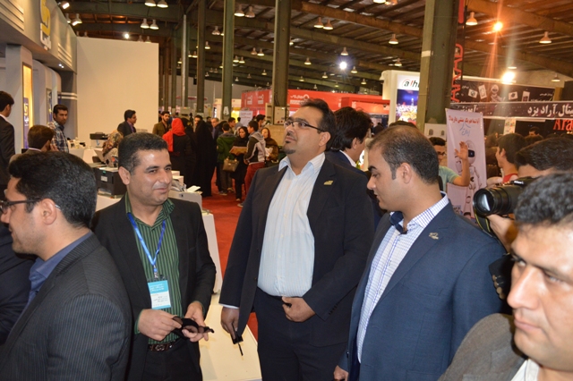 محمد حسین تقوایی زحمتکش:گزارش اختصاصی یازدهمین نمایشگاه فناوری اطلاعات استان یزد:اختتامیه کامیتکس یازدهم محمد حسین تقوایی زحمتکش:گزارش اختصاصی یازدهمین نمایشگاه فناوری اطلاعات استان یزد:اختتامیه کامیتکس یازدهم