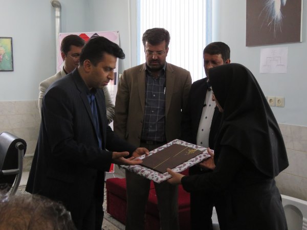 یزد فردا :بخش گاريزات يكي از نمونه هاي توسعه اشتغال پايدار در كشور یزد فردا :بخش گاريزات يكي از نمونه هاي توسعه اشتغال پايدار در كشور