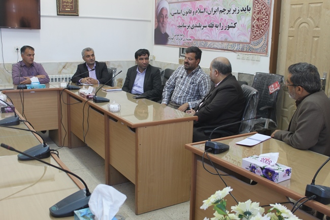 یزد فردا:با حضور مدير كل كميته امداد امام خميني (ره) استان يزد در بخش گاريزات: یزد فردا:با حضور مدير كل كميته امداد امام خميني (ره) استان يزد در بخش گاريزات: