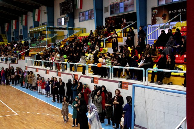 با حضور خبيري؛ كانديداي شوراي شهر همايش بزرگ ورزشي بانوان يزد برگزار شد با حضور خبيري؛ كانديداي شوراي شهر همايش بزرگ ورزشي بانوان يزد برگزار شد