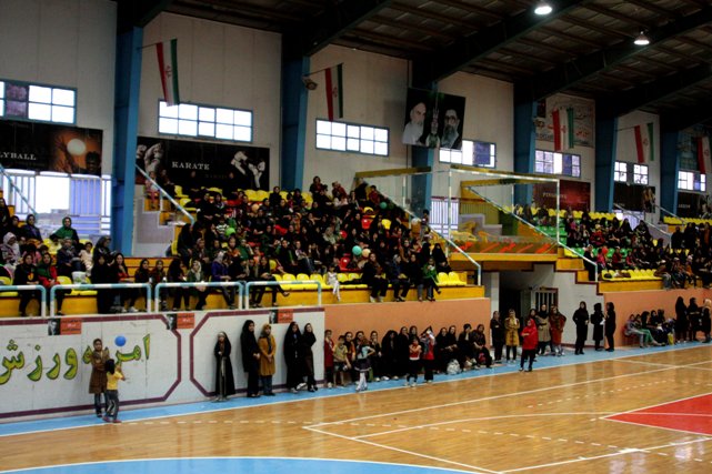 با حضور خبيري؛ كانديداي شوراي شهر همايش بزرگ ورزشي بانوان يزد برگزار شد با حضور خبيري؛ كانديداي شوراي شهر همايش بزرگ ورزشي بانوان يزد برگزار شد