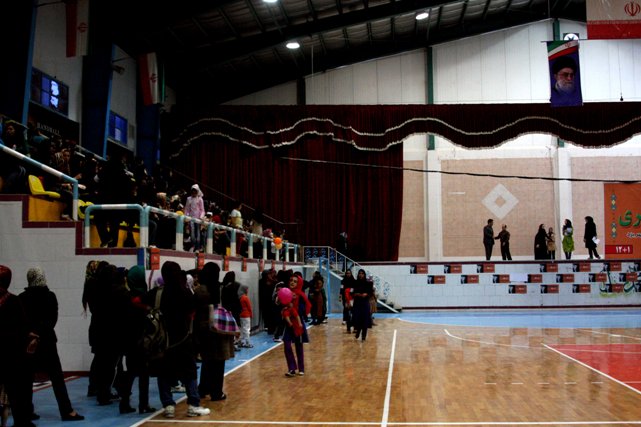 با حضور خبيري؛ كانديداي شوراي شهر همايش بزرگ ورزشي بانوان يزد برگزار شد با حضور خبيري؛ كانديداي شوراي شهر همايش بزرگ ورزشي بانوان يزد برگزار شد