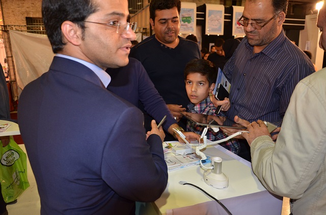 علیرضا پویافر :گزارش اختصاصی دهمین نمایشگاه کامپیوتر و موبایل : کودکان و نوجوانان کامیتکسی