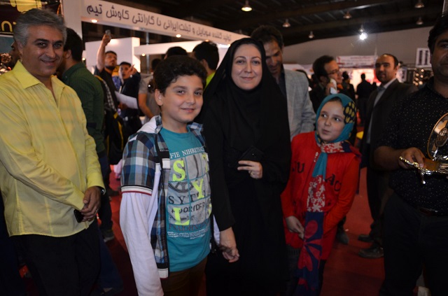 علیرضا پویافر :گزارش اختصاصی دهمین نمایشگاه کامپیوتر و موبایل : کودکان و نوجوانان کامیتکسی