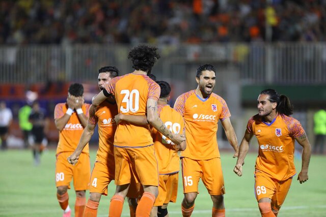 اولین میزبانی تیم قندی در بافق