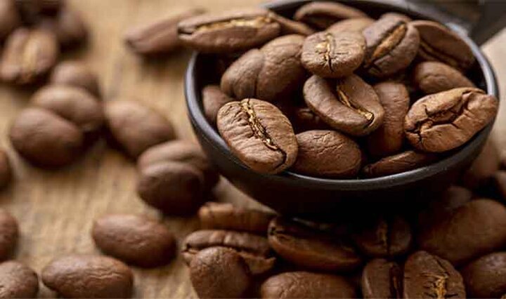 هشدار نسبت به افزایش مصرف کافئین در میان دانش‌آموزان