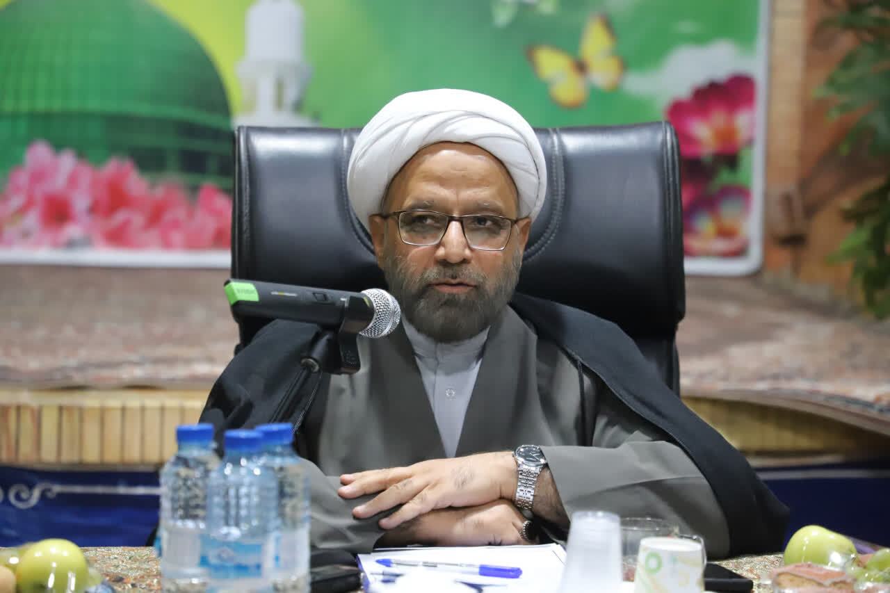 هیچ کس در نظام جمهوری اسلامی حق تخطی از قانون را ندارد