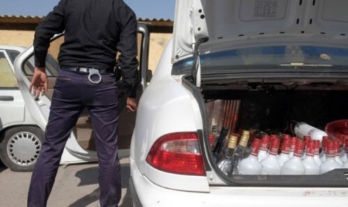 دستگیری توزیع‌کننده مشروبات الکلی در یزد