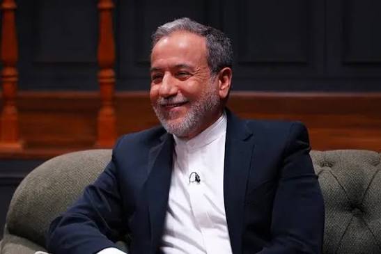 دیپلماسی زعفرانی