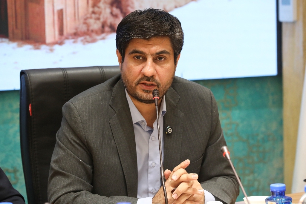 ورود اولین تاکسی‌های برقی اینترنتی به یزد تا پایان سال