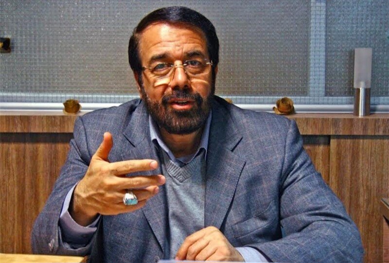 گنجی که زیر پایمان خاک می‌خورد