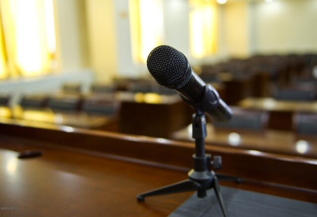 رویکرد جشنواره سرای سخن مرتبط با آسیبهای اجتماعی است رویکرد جشنواره سرای سخن مرتبط با آسیبهای اجتماعی است