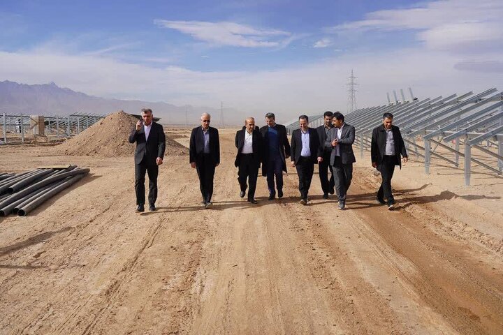 مجوزهای غیرفعال نیروگاه‌های خورشیدی مانع توسعه است