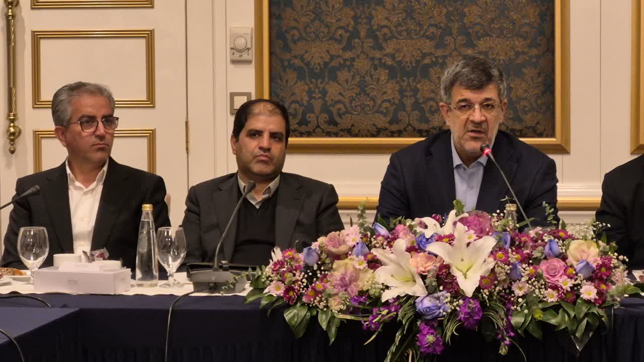 ضرورت استفاده از مدیران بومی در شرکتهای معدنی بافق ضرورت استفاده از مدیران بومی در شرکتهای معدنی بافق