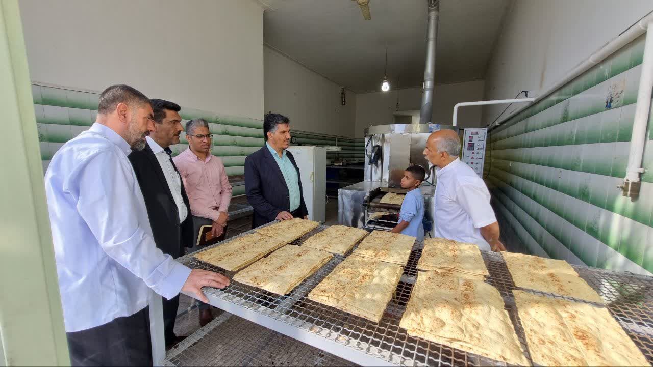 سهمیه آرد نانوایی‌های متخلف کم می‌شود