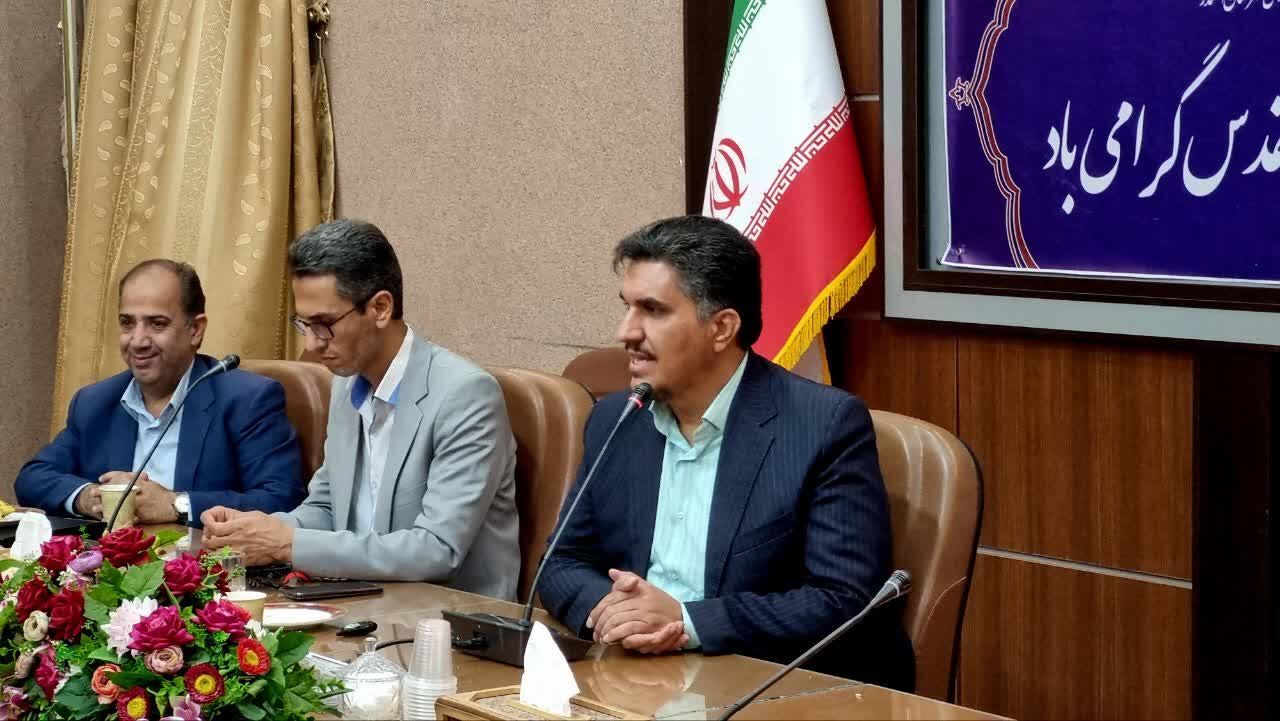 تأکید بر لزوم حمایت از طرح مردمی کشت یک میلیارد درخت در اشکذر