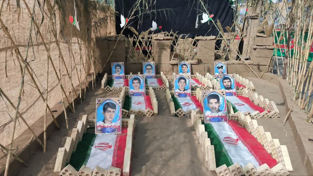 نمایشگاه پروانه‌های زهرایی در مهریز