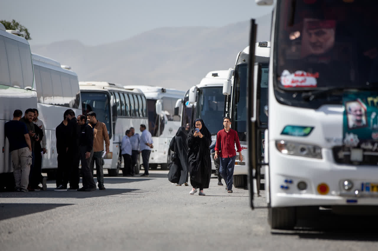 ۹۶ درصد مینیبوسهای یزد بیش از ۳۰ سال عمر دارند! ۹۶ درصد مینیبوسهای یزد بیش از ۳۰ سال عمر دارند!