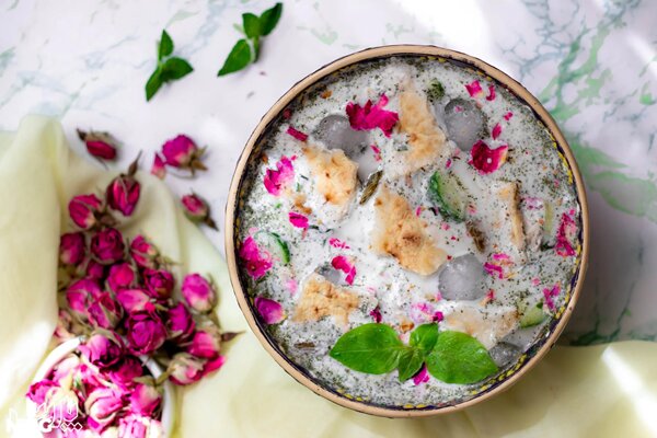 معجونی برای رفع عطش، کنترل وزن و تقویت خلق‌وخو