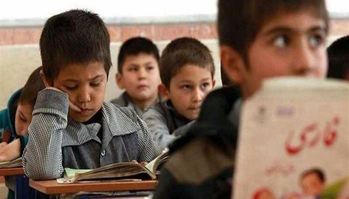 بهره‌مندی  دانش‌آموزان نیازمند یزدی از طرح "مدارس همدل"