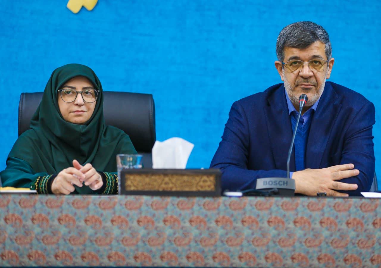 صنایع موجود در استان یزد در صورت رعایت مسائل زیست محیطی حمایت می‌شوند