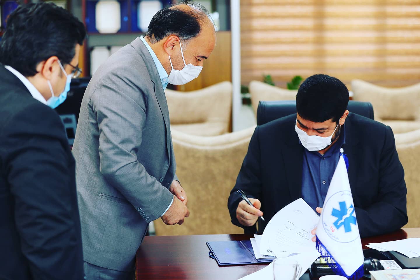 امضای تفاهم نامه همکاری مشترک بین مرکز تحقیقات پیشگيری از حوادث و مقابله با بحران ها با سازمان اورژانس کشور