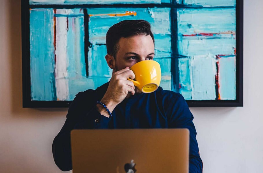 تحقیق جدید: نوشیدن قهوه می‌تواند خطر مرگ زودهنگام را در افراد کم‌تحرک کاهش دهد