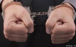 6 سارق با 23 فقره سرقت روانه زندان شدند 6 سارق با 23 فقره سرقت روانه زندان شدند