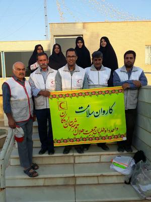 کاروان سلامت هلال احمر شهرستان اردکان عازم روستاهای محروم بخش خرانق شد 