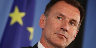 جرمی هانت استعفا کرد