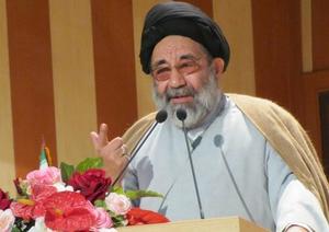 مديرانی که شئونات اسلامی را رعایت نکنند، باید حذف شوند.(عکس خبری)