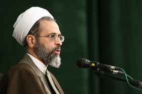 تعرض به اسلام و پيامبر اعظم صلوات الله عليه تعرض به بشريت است