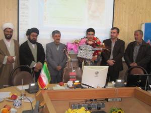 کسب مقام دوم کشوری دررشتۀ حفظ20جزءقرآن کریم درمسابقات کشوری اداره اوقاف توسط نوجوان میبدی