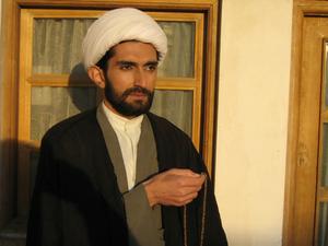 هیس! آزادراه به خانه ها می آید.