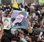 گزارش تصويري از حماسه اي ديگر در ابركوه يزد در ديدار با رهبر معظم انقلاب (سفر رهبري 119) گزارش تصويري از حماسه اي ديگر در ابركوه يزد در ديدار با رهبر معظم انقلاب (سفر رهبري 119)