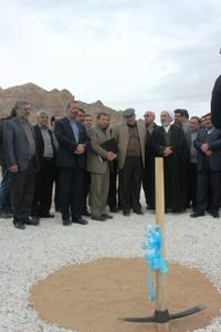 کلنگ زنی مجتمع مسکونی ۱۲۰ واحدی «آسمان» شهر تفت 