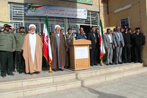  گزارش تصویری برگزاری مراسم زنگ انقلاب در دبیرستان نمونه شمسایی تفت 