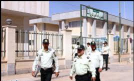 آتش سوزی یک خودرو در نزدیکی یکی از هیئت های سطح  شهر طبس 